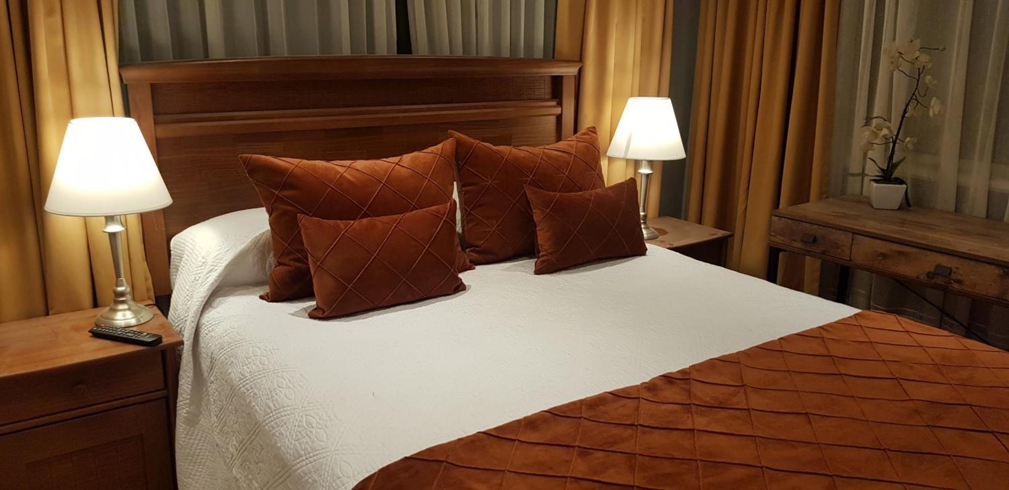 פורטו ואראס Hotel Puerta Del Lago מראה חיצוני תמונה