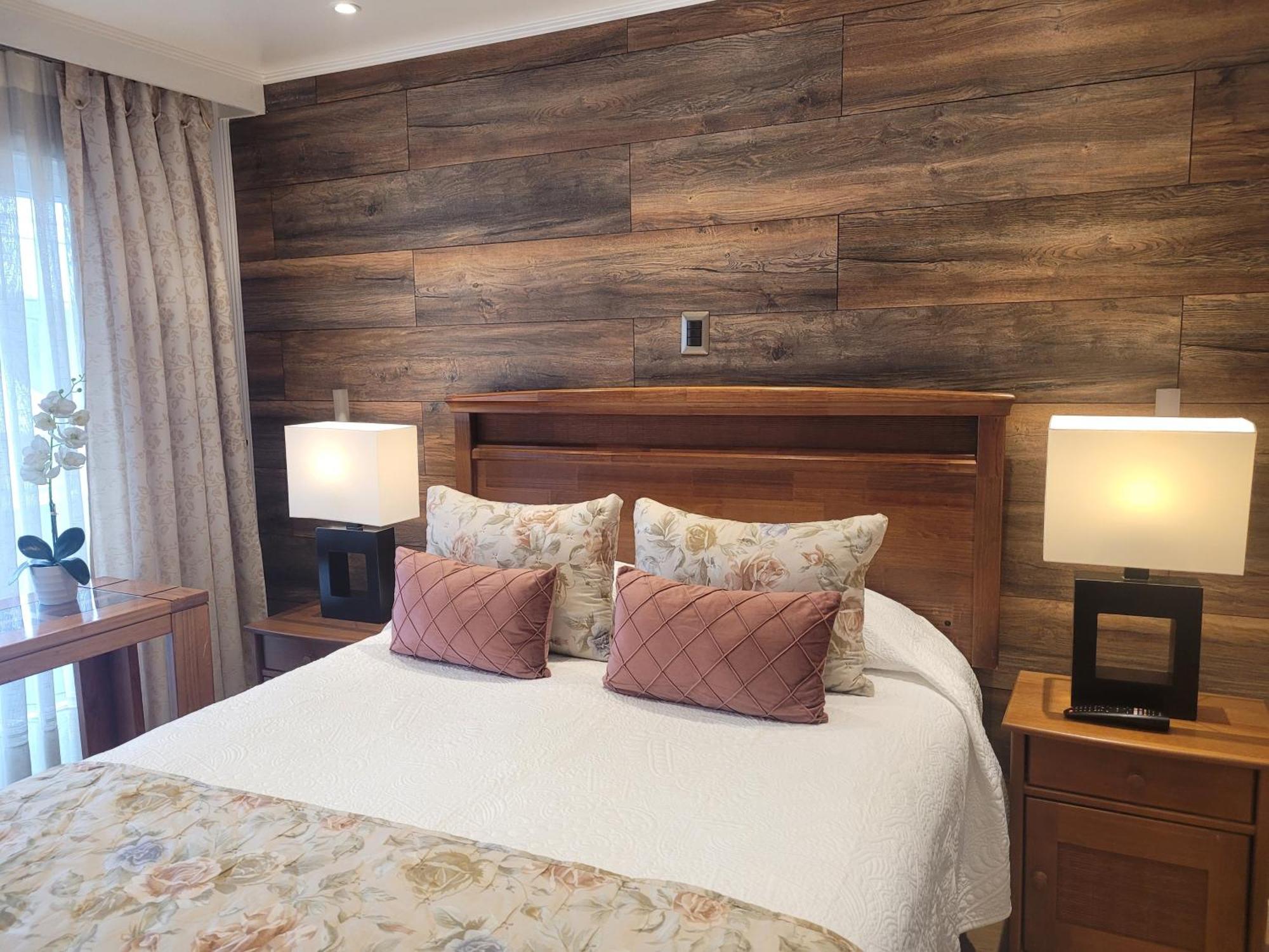 פורטו ואראס Hotel Puerta Del Lago מראה חיצוני תמונה