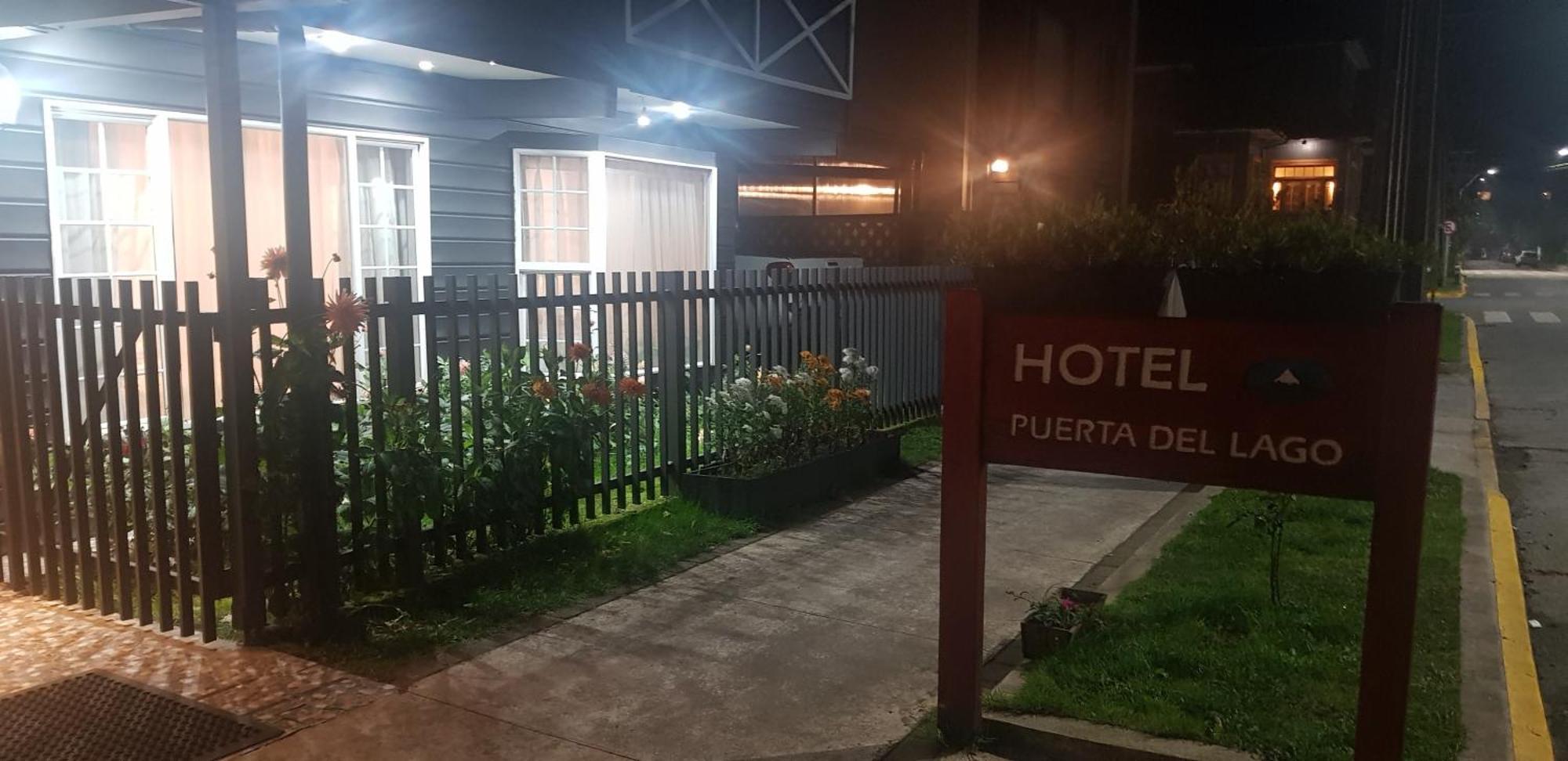 פורטו ואראס Hotel Puerta Del Lago מראה חיצוני תמונה