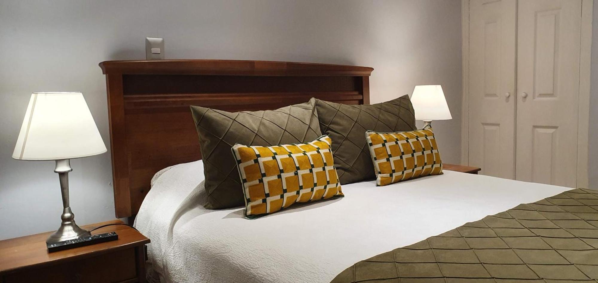 פורטו ואראס Hotel Puerta Del Lago מראה חיצוני תמונה