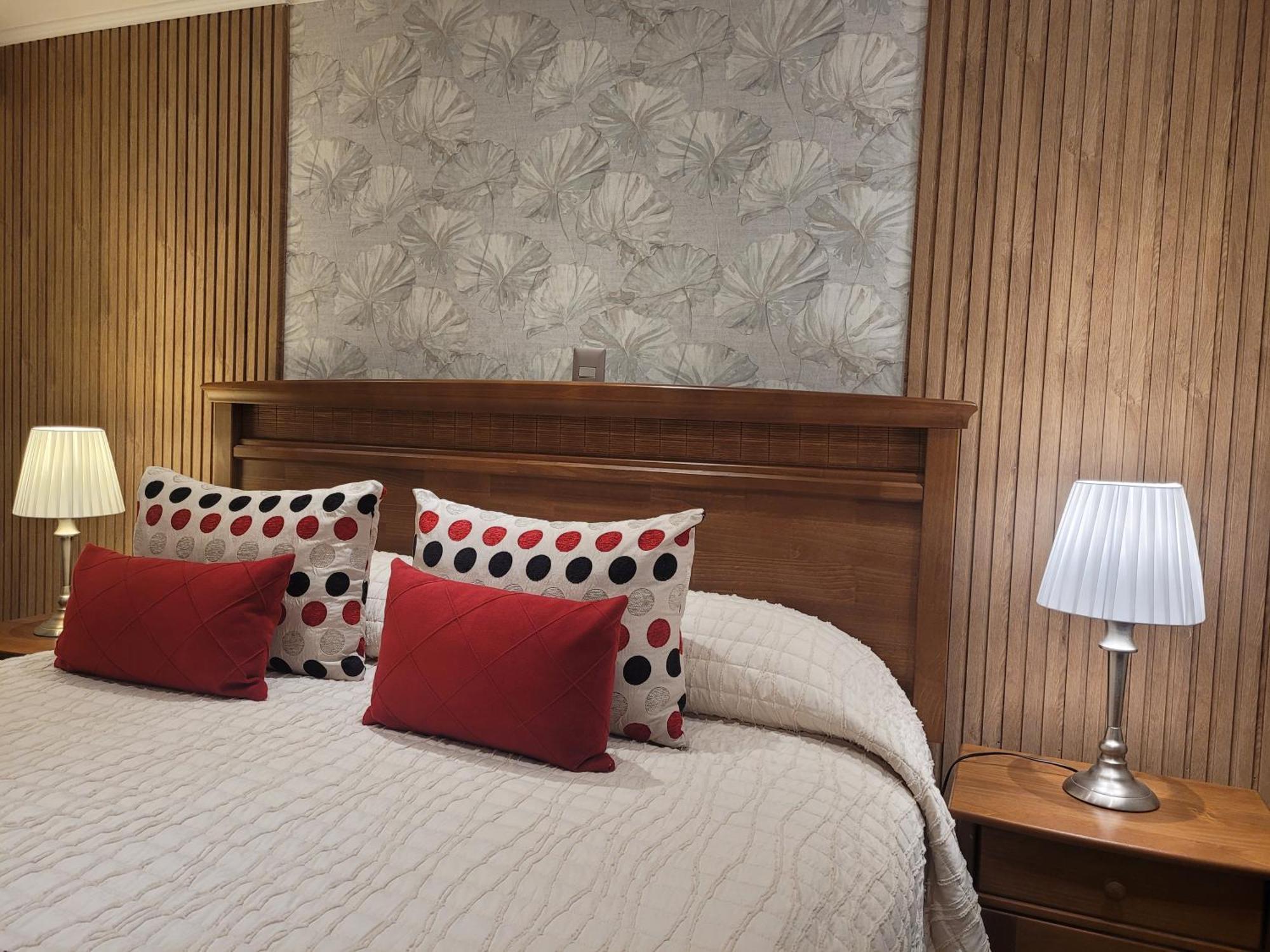 פורטו ואראס Hotel Puerta Del Lago מראה חיצוני תמונה