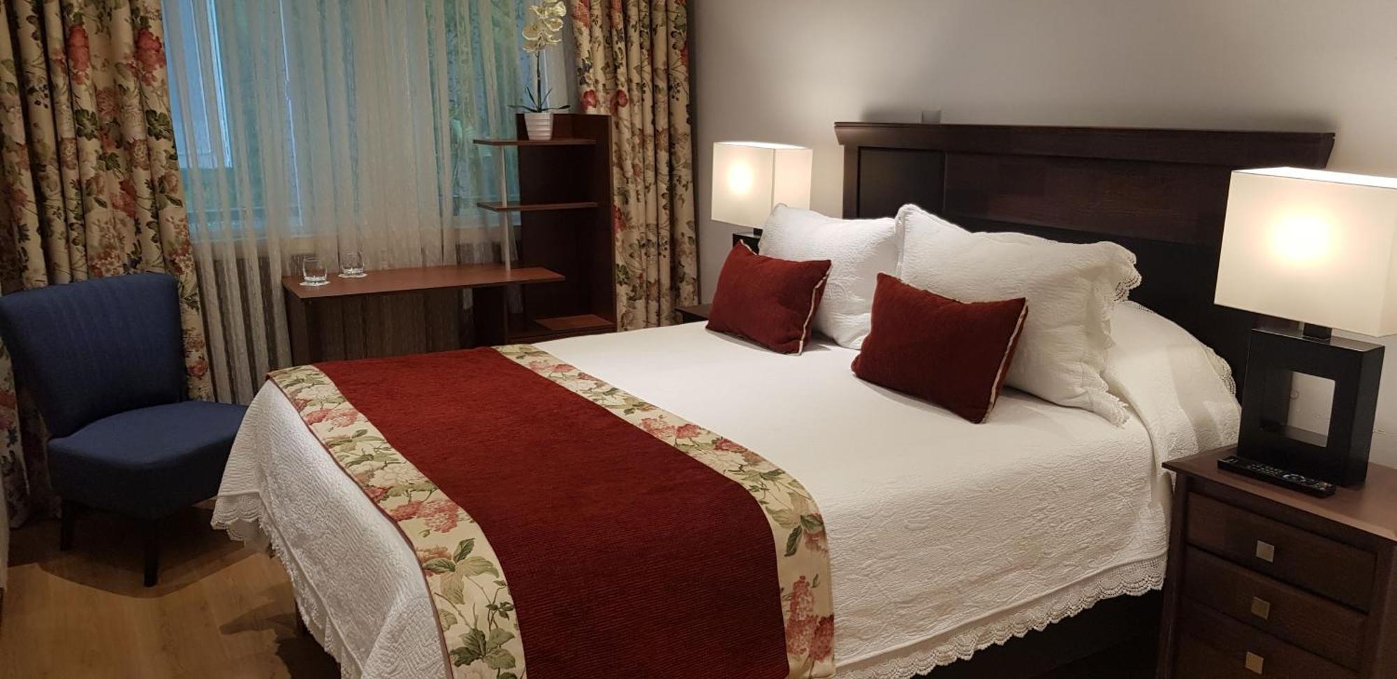 פורטו ואראס Hotel Puerta Del Lago מראה חיצוני תמונה